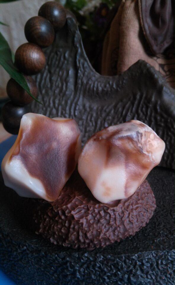 戈壁滩上的神秘石头,新疆罗布泊奇石第一村