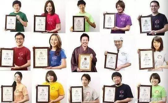 这家卖大米的路边小店，凭啥一年卖出15个亿？