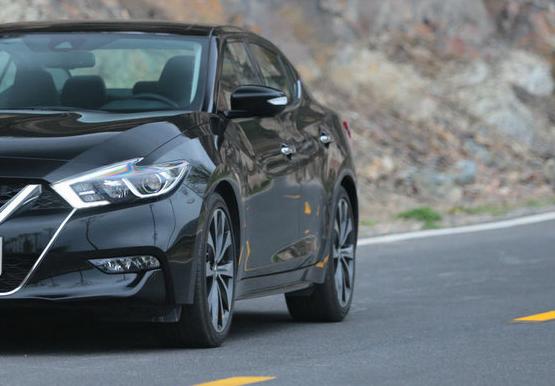 比天籁还舒服的中级车,最惨的b级车