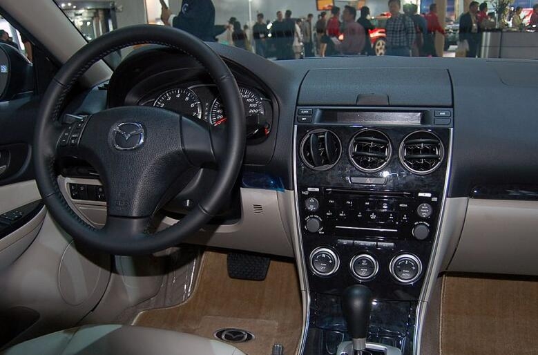 老款马自达6轿跑当年落地多少,最新款马自达6轿跑是哪年的