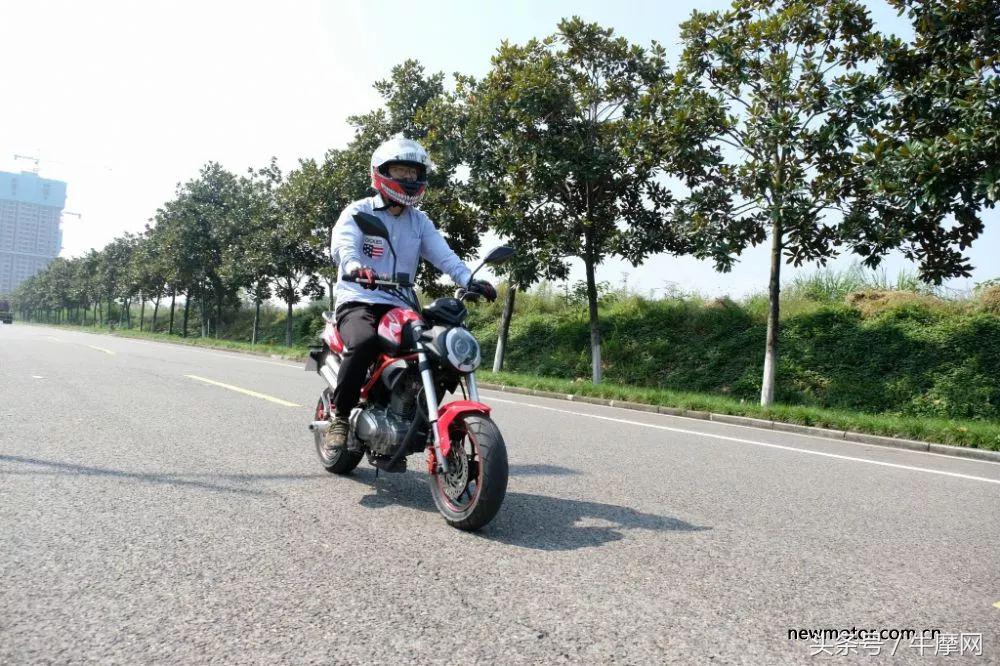 济南天地游侠d3,小体型的摩托车