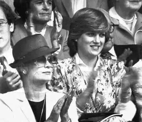 40张照片卡点回忆节奏快,那些惊艳了时光的老照片