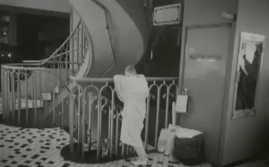 日本一*女妓**站街60年，拉客到74岁，等着一个永远等不到的嫖客