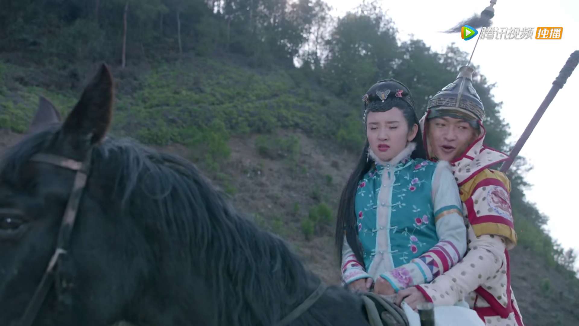 这部让你忍不住吐槽又难以舍弃的剧你看了吗?剧情堪比三生三世