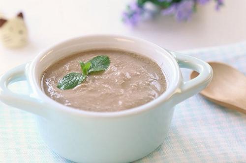 给9个月宝宝做什么吃,缺铁的宝宝怎么吃辅食