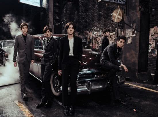 yg社长杨贤硕看blackpink演唱会,韩媒评价yg前后社长