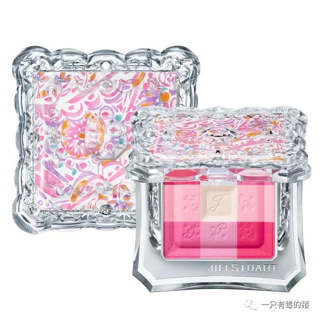 深扒摔跤炫富：原来富婆们20w包包里的东西也没什么了不起