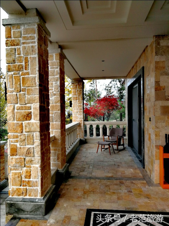 赏山赏水赏风景,凤凰山旅游温泉