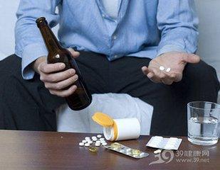 酒后危害有哪些,酒后服药引起的中毒