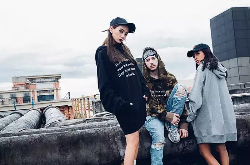 鍓嶉潰甯﹀浘妗堢殑鍝佺墝鍗。,鍓嶆柟娉ㄦ剰