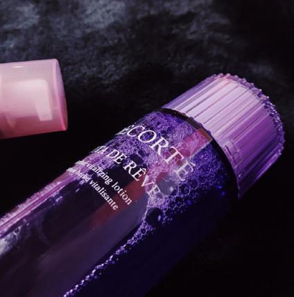 用了这些高性价比的护肤品后，老娘就没肌断粮过