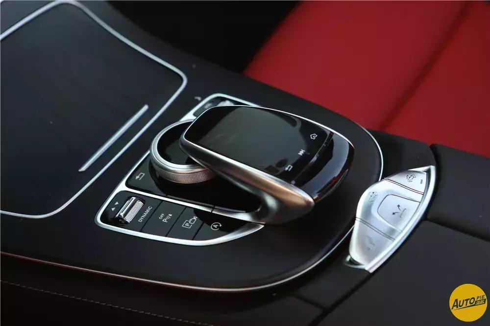 驾驶奔驰e200游艇蓝敞篷,奔驰e200敞篷试驾视频