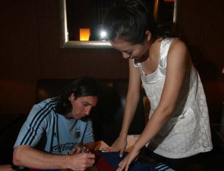 「星球荟」阿根廷，别再让她为你哭泣