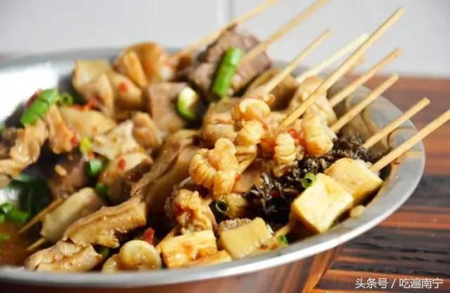 南宁美食推荐必吃一条街在哪,南宁最有名的10道美食
