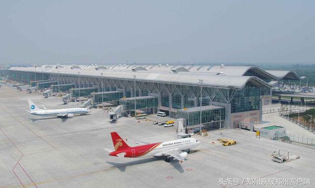 人民日报评郑州新闻,郑州火遍热搜