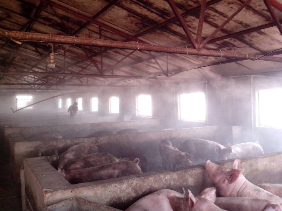 加湿高压喷雾设备的原理,除尘喷雾设备技术方案及设计理念