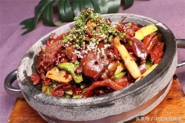 特色家常菜四道好吃的让你忘不了,特色家常菜地三鲜大家喜欢吃不