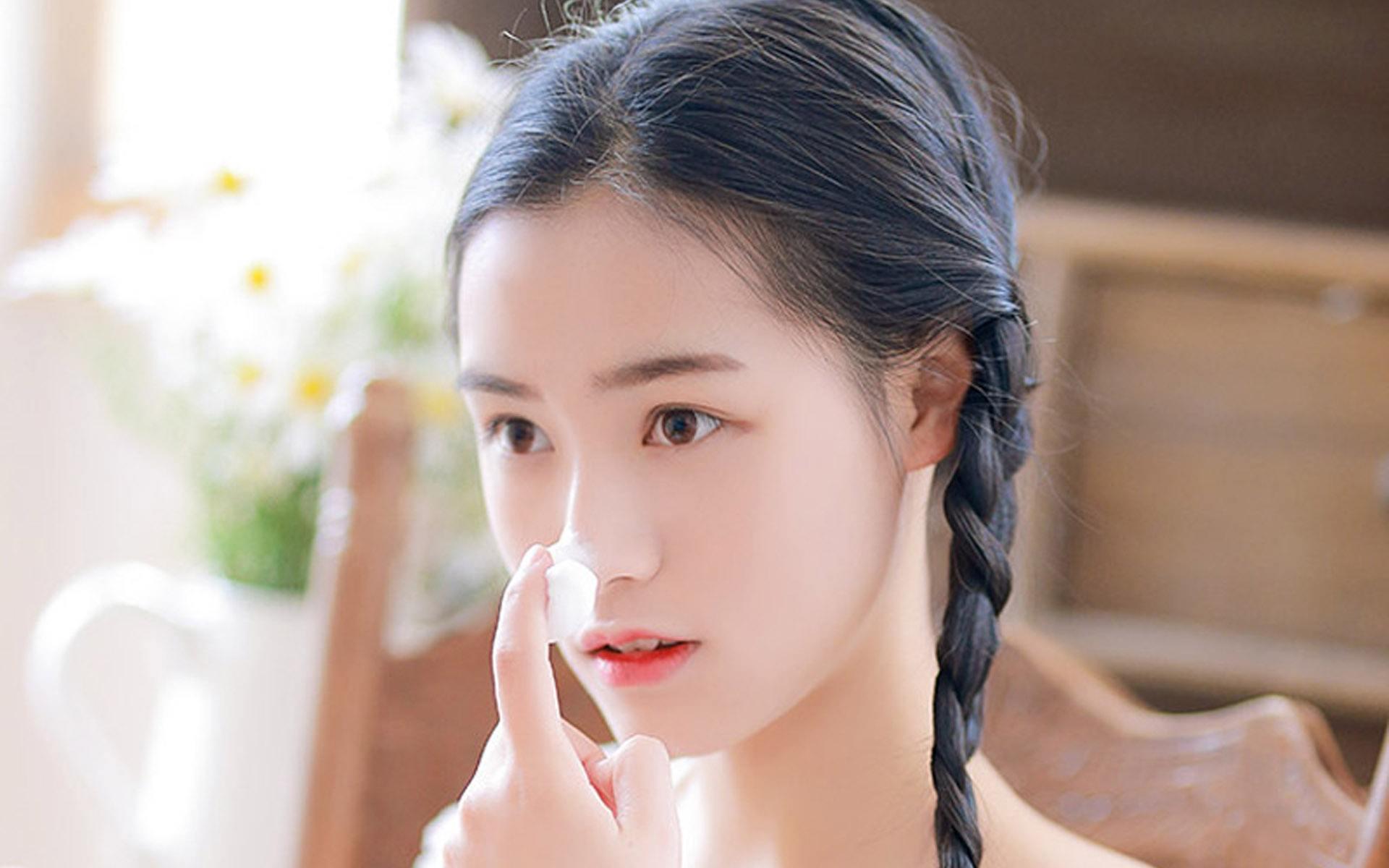 网上的美妆护肤品是正品吗,美妆护肤品牌旗舰店是正品吗