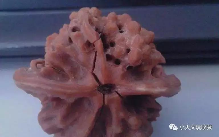 小众文玩核桃哪个值得盘玩,核桃值得玩的