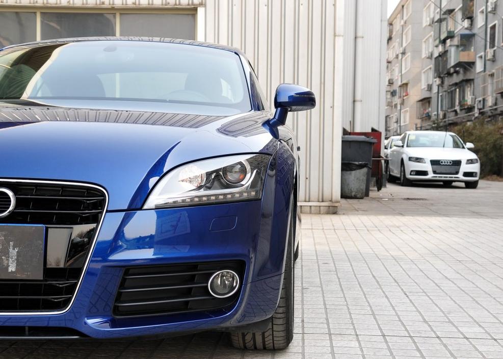 奔驰slc宝马z4奥迪tt哪款车最快,700公里宝马z4要多少油钱