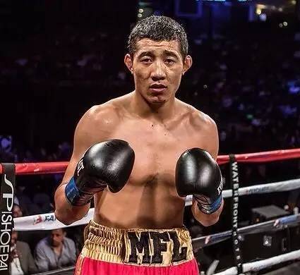 孟繁龙打贝特比耶夫,孟繁龙ko贝特比耶夫