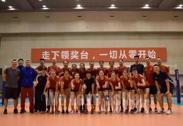 中国女排三连冠大揭秘,女排无缘晋级感想