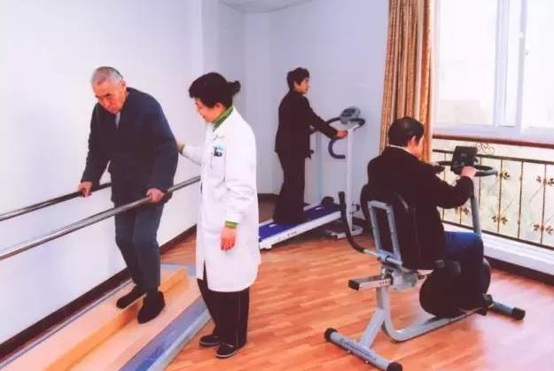 如何训练左手灵活度,怎么提高左手手腕的灵活