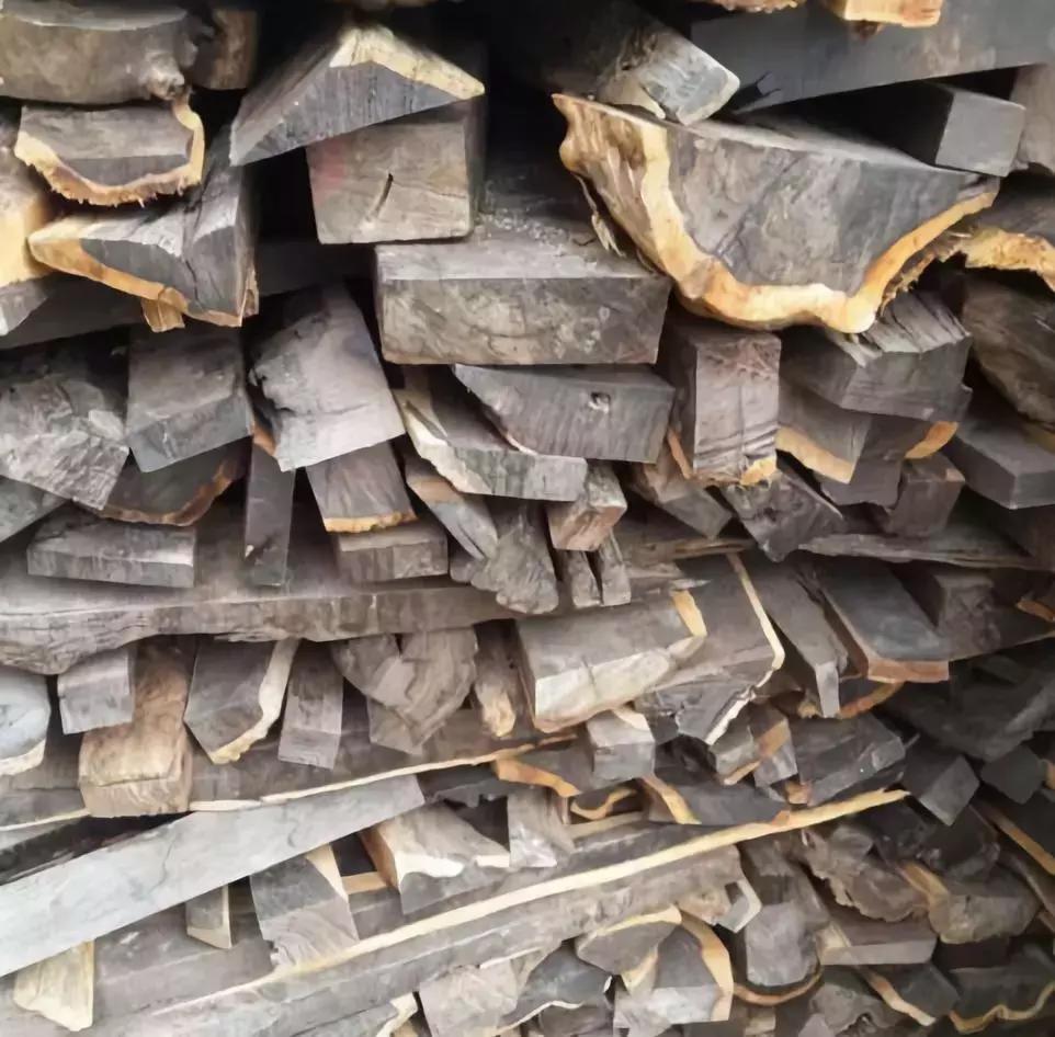 红木家具同材质不同尺寸价格差异,为什么同样红木材质价钱差很多