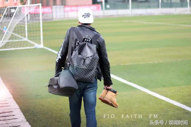 《听见你的声音》:陌生的城市,陌生的环境,我拿流年,乱了浮尘