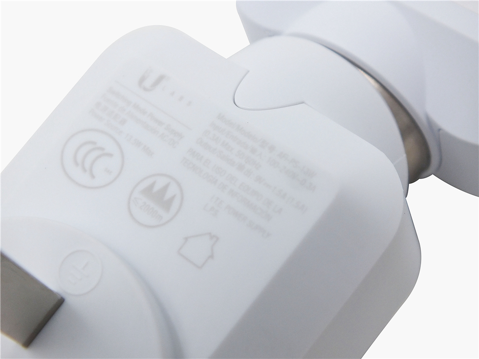 UBNTAmplifiMeshWiFi系统测评，不仅是自带美颜的路由系统