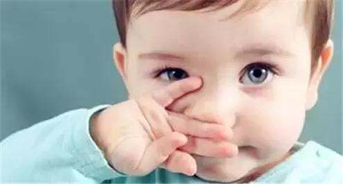 一岁宝宝鼻塞嗓子有痰呼吸不顺畅,小孩子鼻塞呼吸不顺畅怎么办