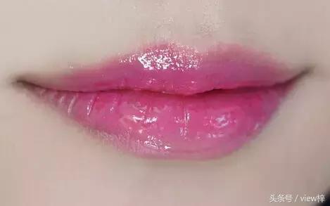 简单的淡妆化妆步骤轻松搞定,适合化妆初学者的化妆教程淡妆