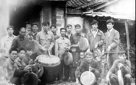 坐咩给“五华阿哥五华阿哥硬打硬”?