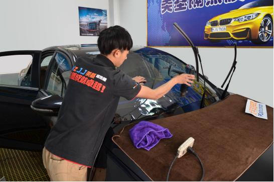 从什么渠道贴汽车膜实惠,汽车贴膜用什么门店的膜好