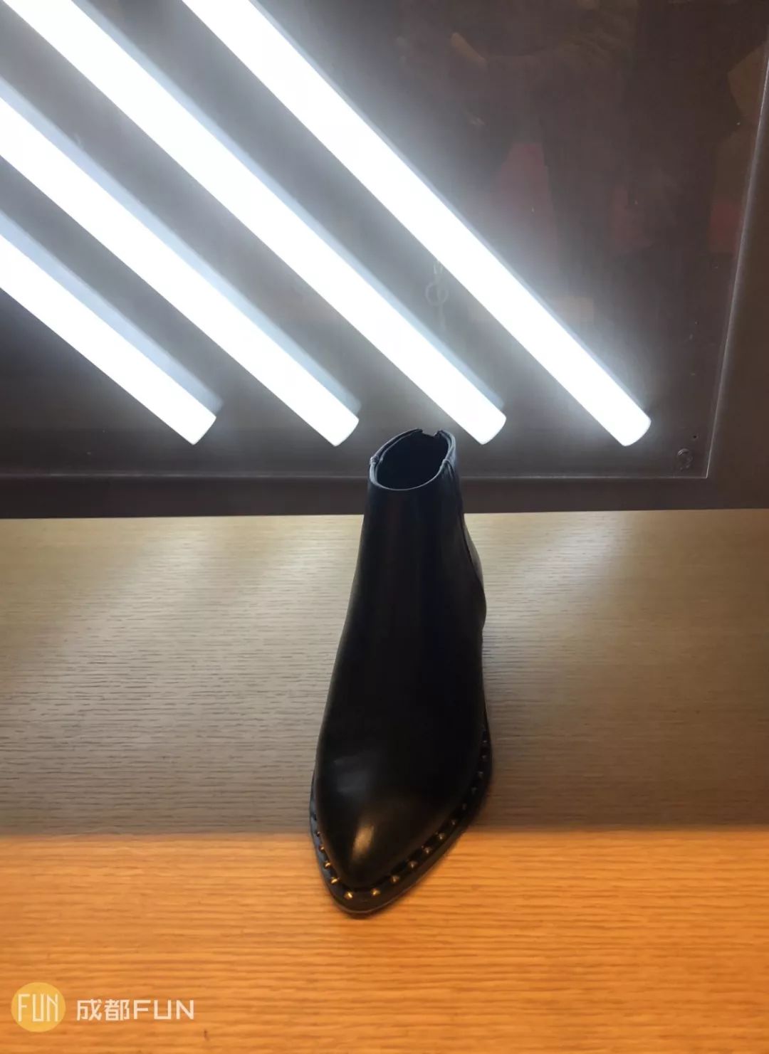 秋冬靴子推荐平价,靴子成都实体店