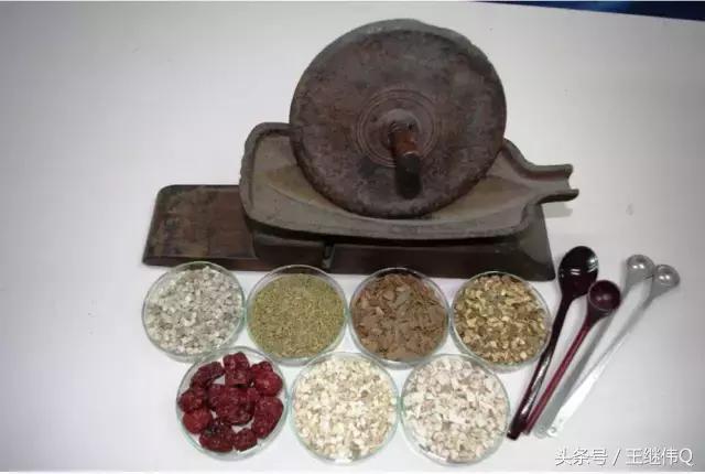 “不甘心”日本拿着中医药材赚全球的钱，而中国人考虑要不要废掉