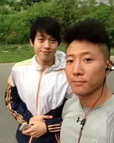 林更新高中时的留言,林更新表面中二搞笑却是敢做敢当