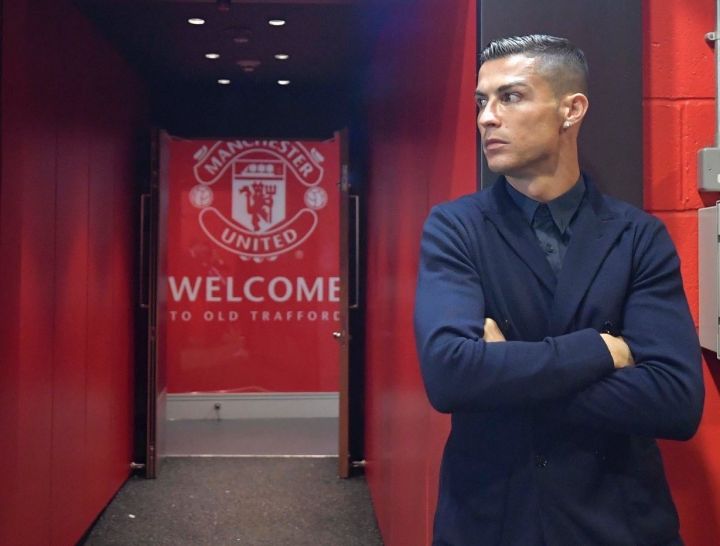 c罗曼联时期的最后一个帽子戏法,c罗在曼联时期经典庆祝动作