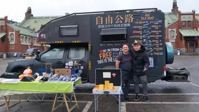 如何在芬兰摆摊赚欧元-自由公路芬兰站之赫尔辛基跨年