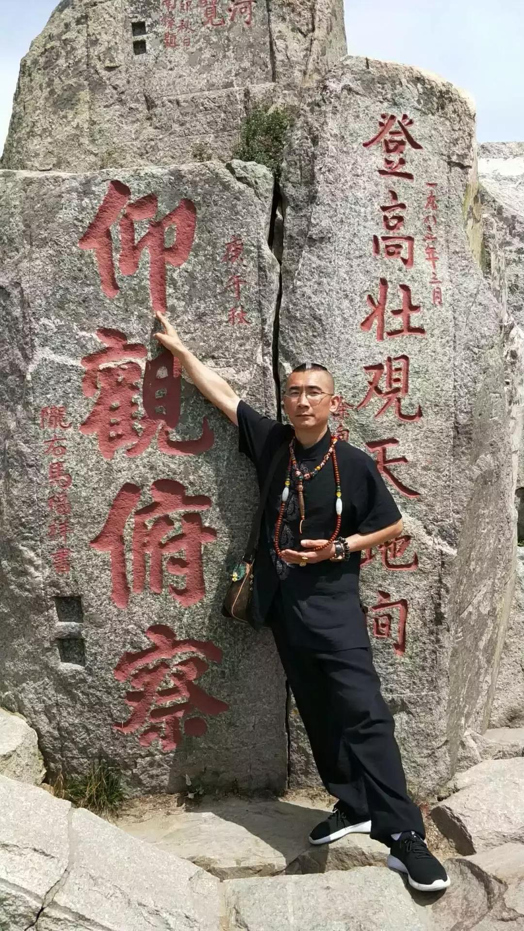 泰山之巅抖音号,泰山之巅再现雾凇奇观