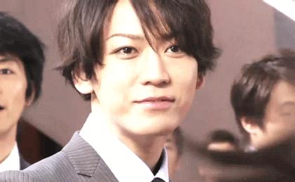 Angleababy新剧因为走路被嘲，盘点明星们的神步伐，J家步亮了