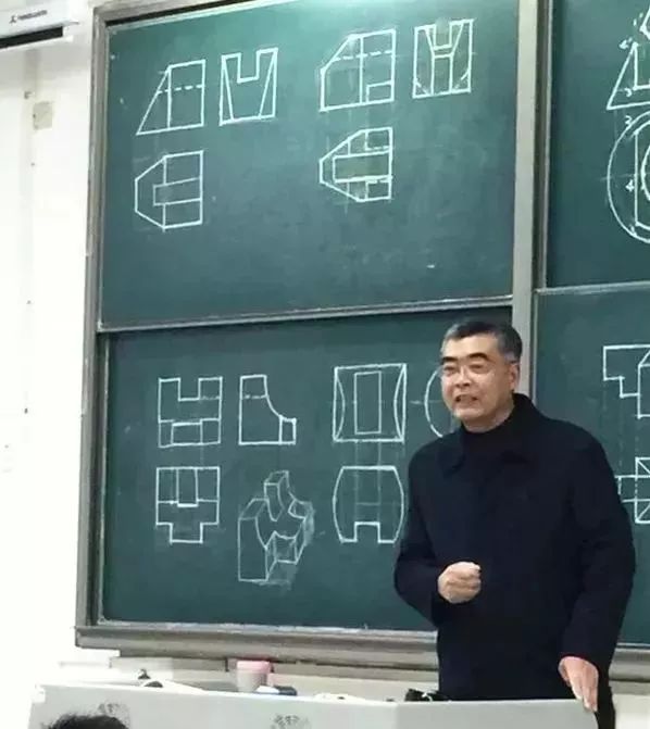 郑大锦鲤学霸,郑大学霸宿舍