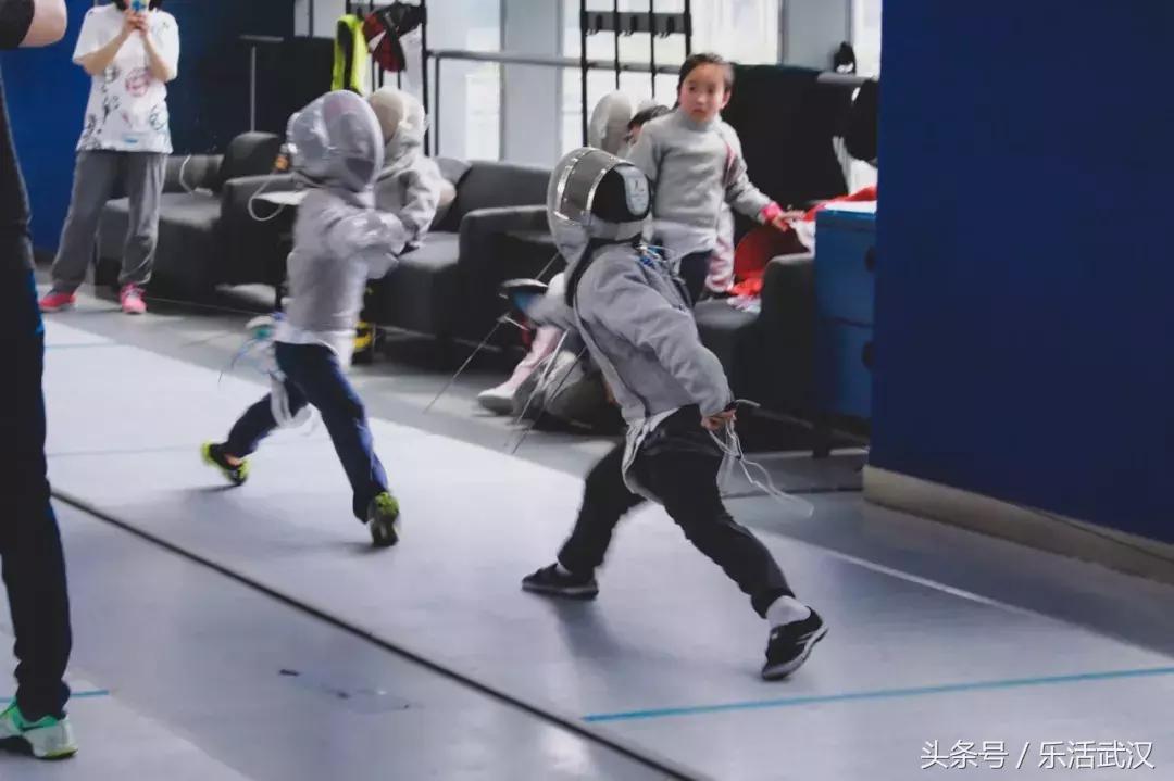 赛车场卡丁车武汉,赛车卡丁车武汉