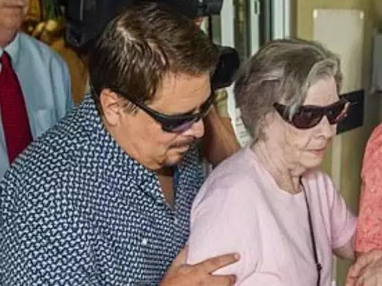 美国最大彩票中奖者119亿到手多少,20亿美元大奖彩票