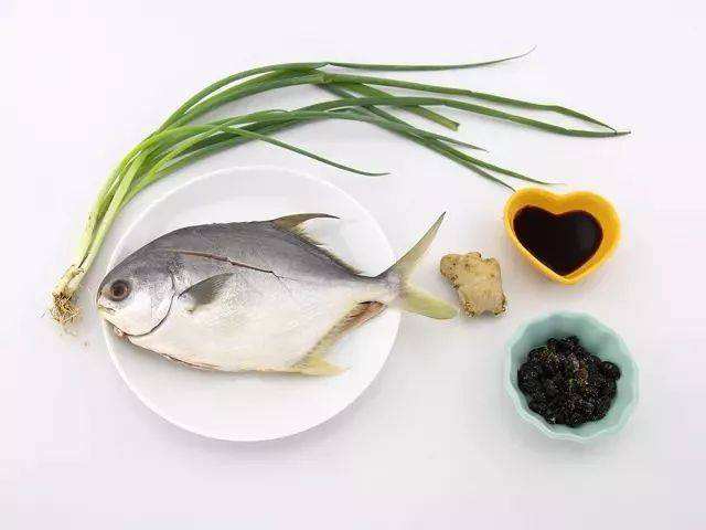 孕期吃鱼对宝宝有什么好处,孕期多吃鱼对宝宝有什么好处