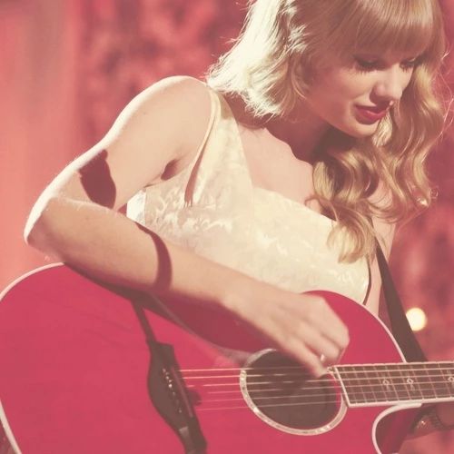 这个经历84段恋情,圈粉5亿的歌手:做自己,全世界都会为你鼓掌