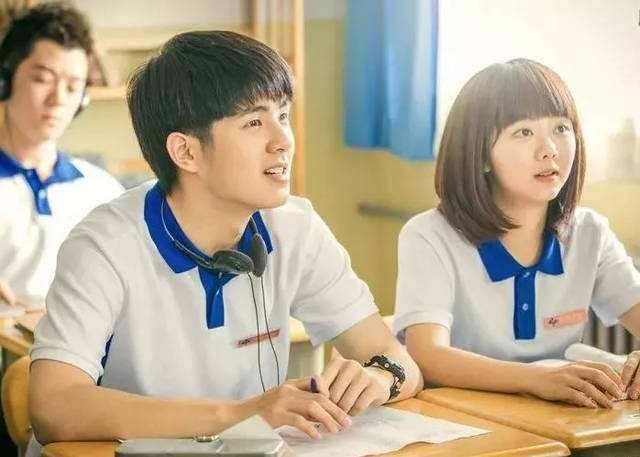 上高二的孩子厌学怎么办,孩子上初中早恋了怎么教育