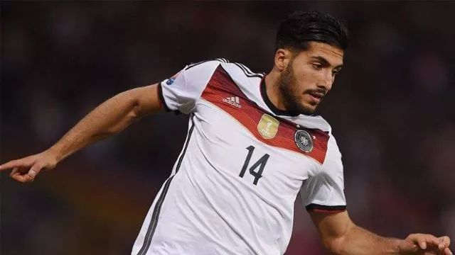 fifa足球世界141埃姆雷詹,fifa足球世界顶级转会最佳阵容