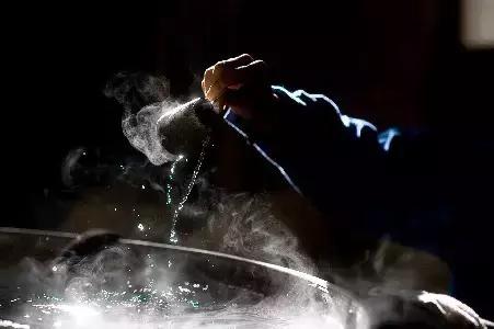 武当酒20年原浆多少钱,道不远人篆书图片