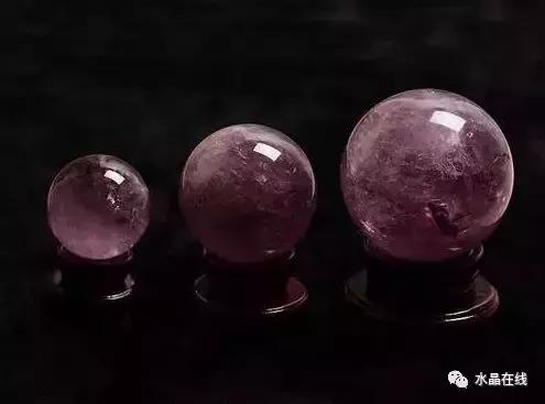 水晶和舒俱来哪个更有价值,真正的天然水晶是什么样的